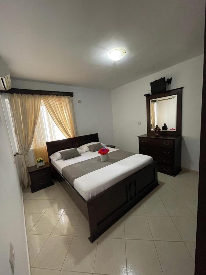 Guesthouse Flamur Ксамил Экстерьер фото